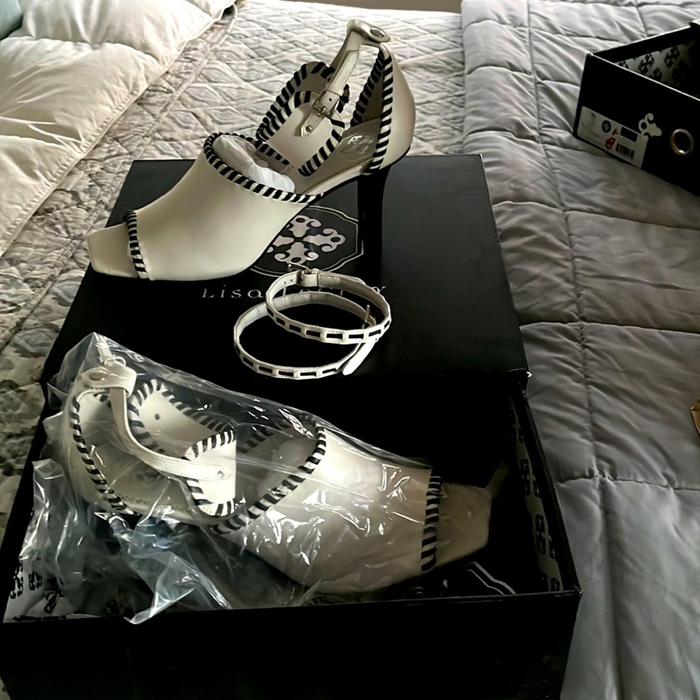 Lisa LeCroy leather winter white gorgeous heels. Brand new still in box.